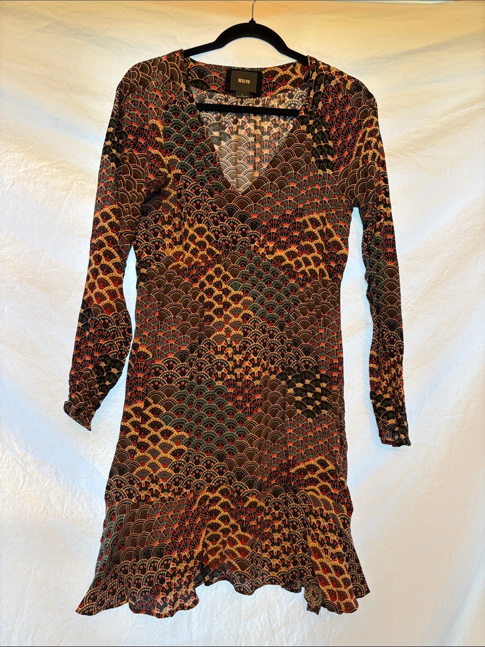 Maeve Anthropologie Art Deco Scallop Print V-Neck Dress M